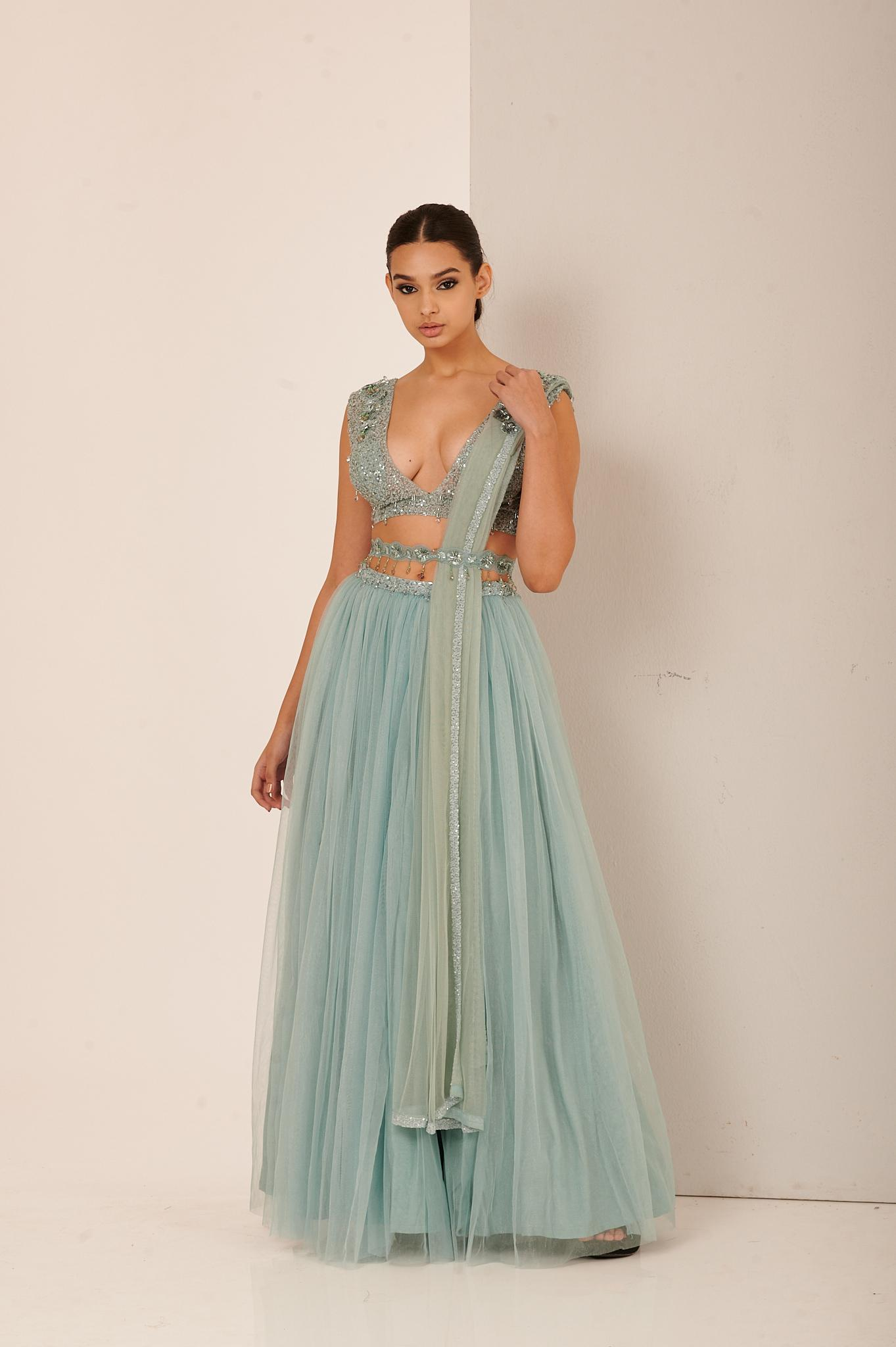 Flared net skirt best sale