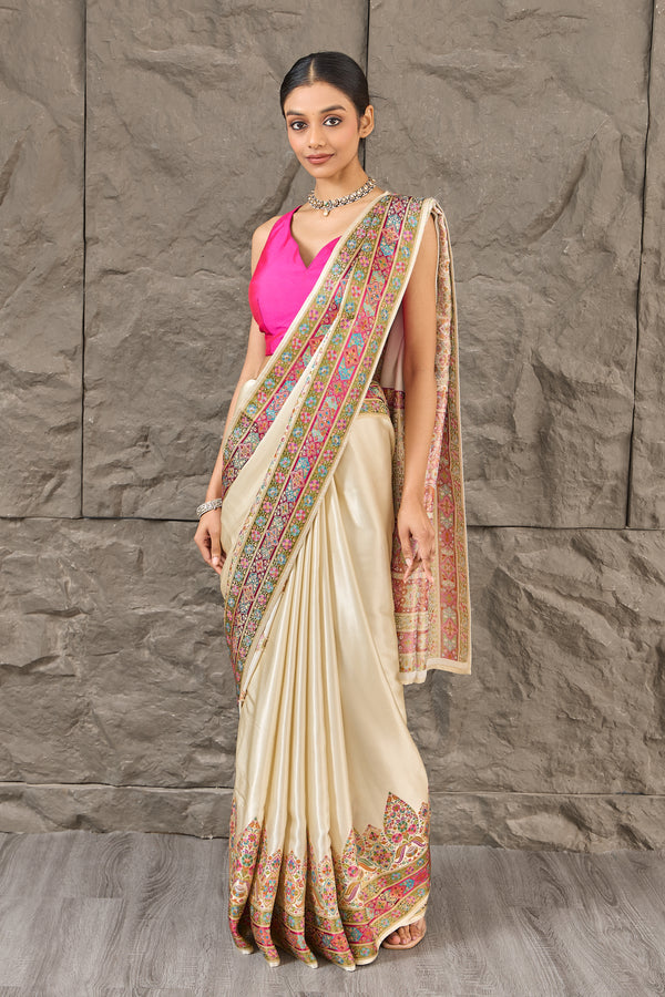 The Ivory Royal: Banarasi Silk Saree with Opulent Gold Zari Work