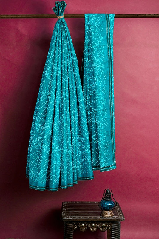 The Azure Plume: Peacock Color Georgette Saree with Bandhej Print