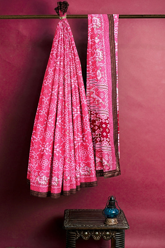 The Coral Whisper: Coral Pink Georgette Saree